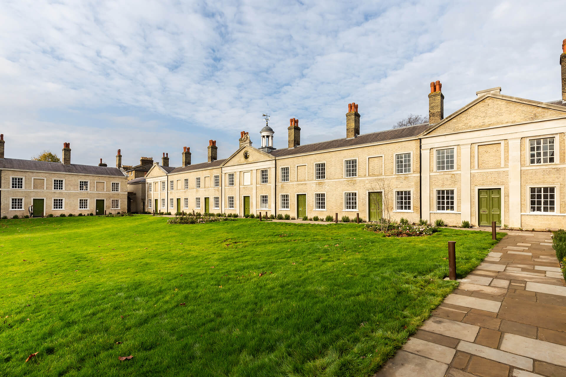 ALMS GATE Restored Urban Cottages A Short Stroll From Blackheath Village